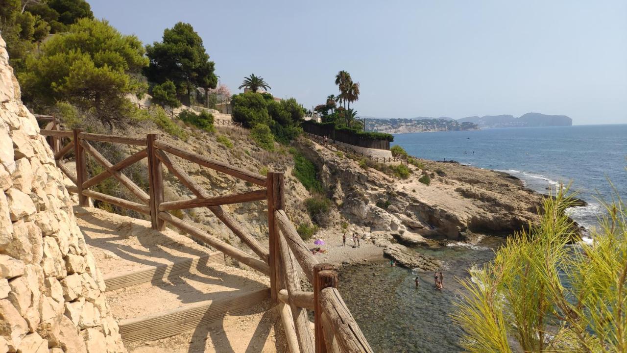 Chalet pareado con piscina y vistas al mar Calpe Exterior foto